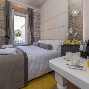 Zara Palace - Design Rooms